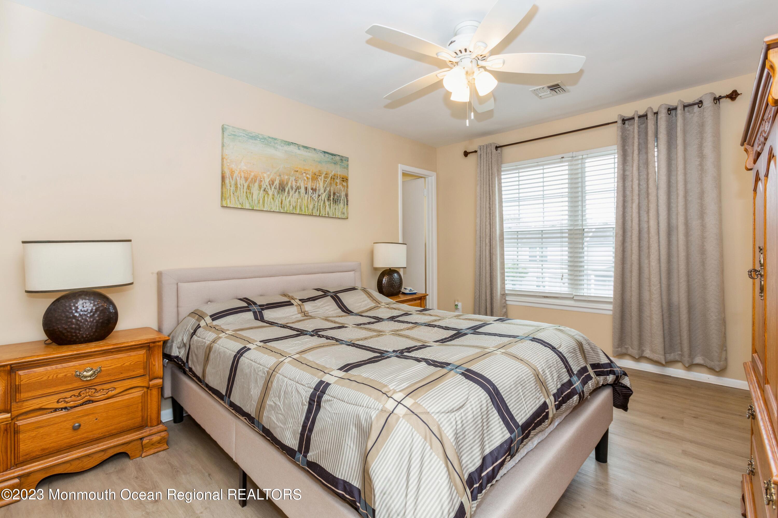 60 County Road, Unit G035 Cliffwood, NJ 07721 - Photo 15 of 25 15_60CountyRoadUnitG035_2021_HiRes