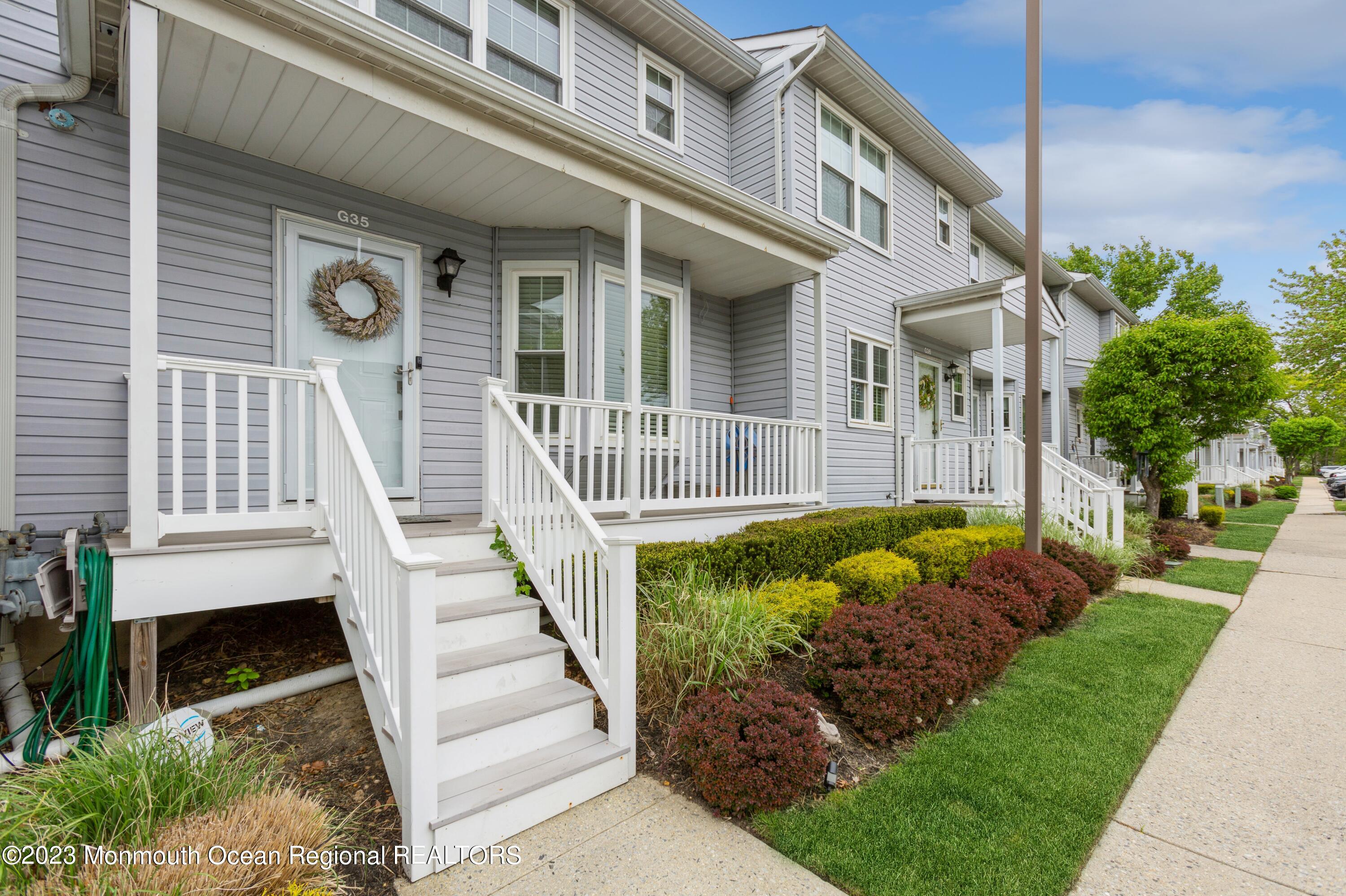 60 County Road, Unit G035 Cliffwood, NJ 07721 - Photo 2 of 25 02_60CountyRoadUnitG035_2021_HiRes