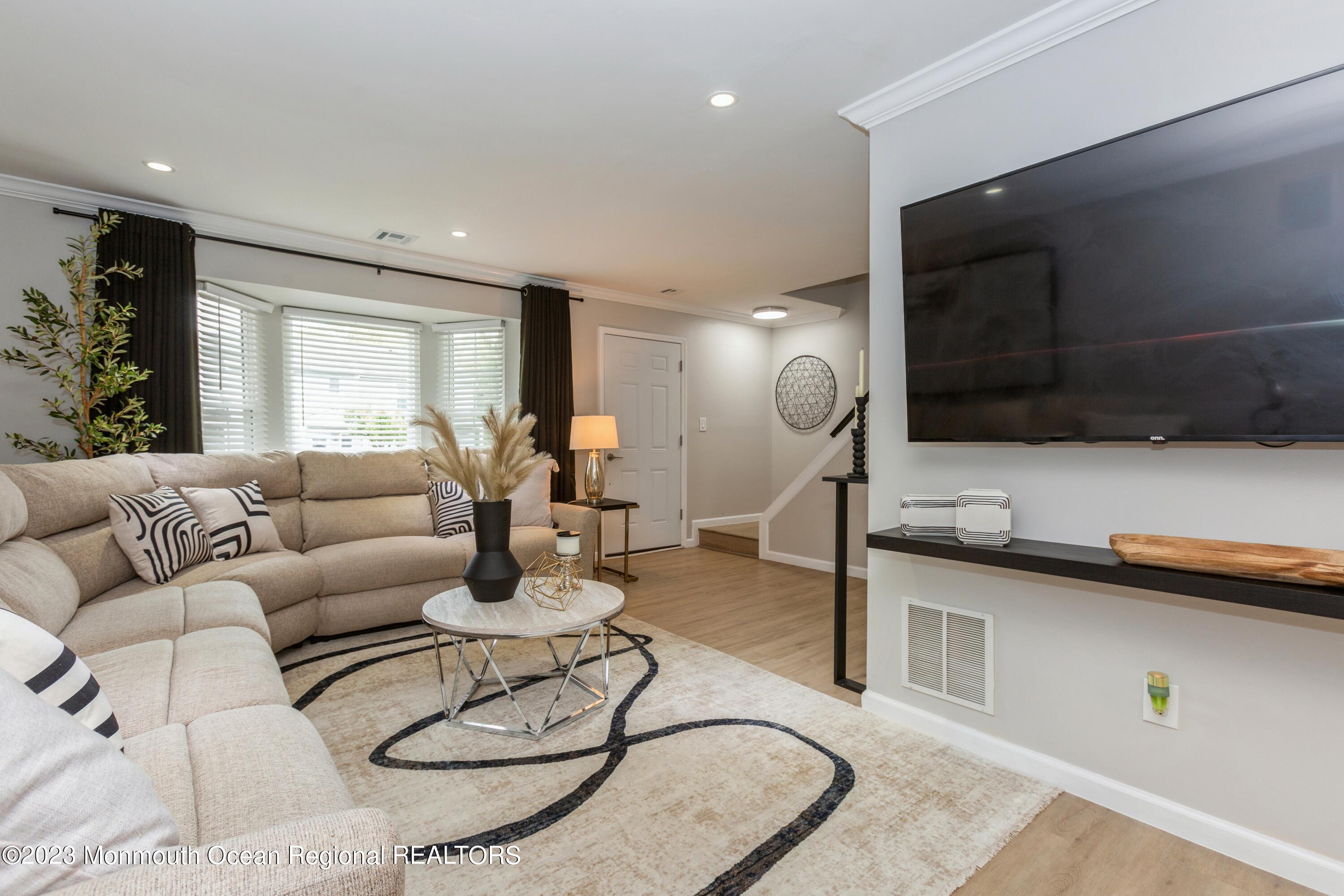 60 County Road, Unit G035 Cliffwood, NJ 07721 - Photo 6 of 25 06_60CountyRoadUnitG035_2021_HiRes