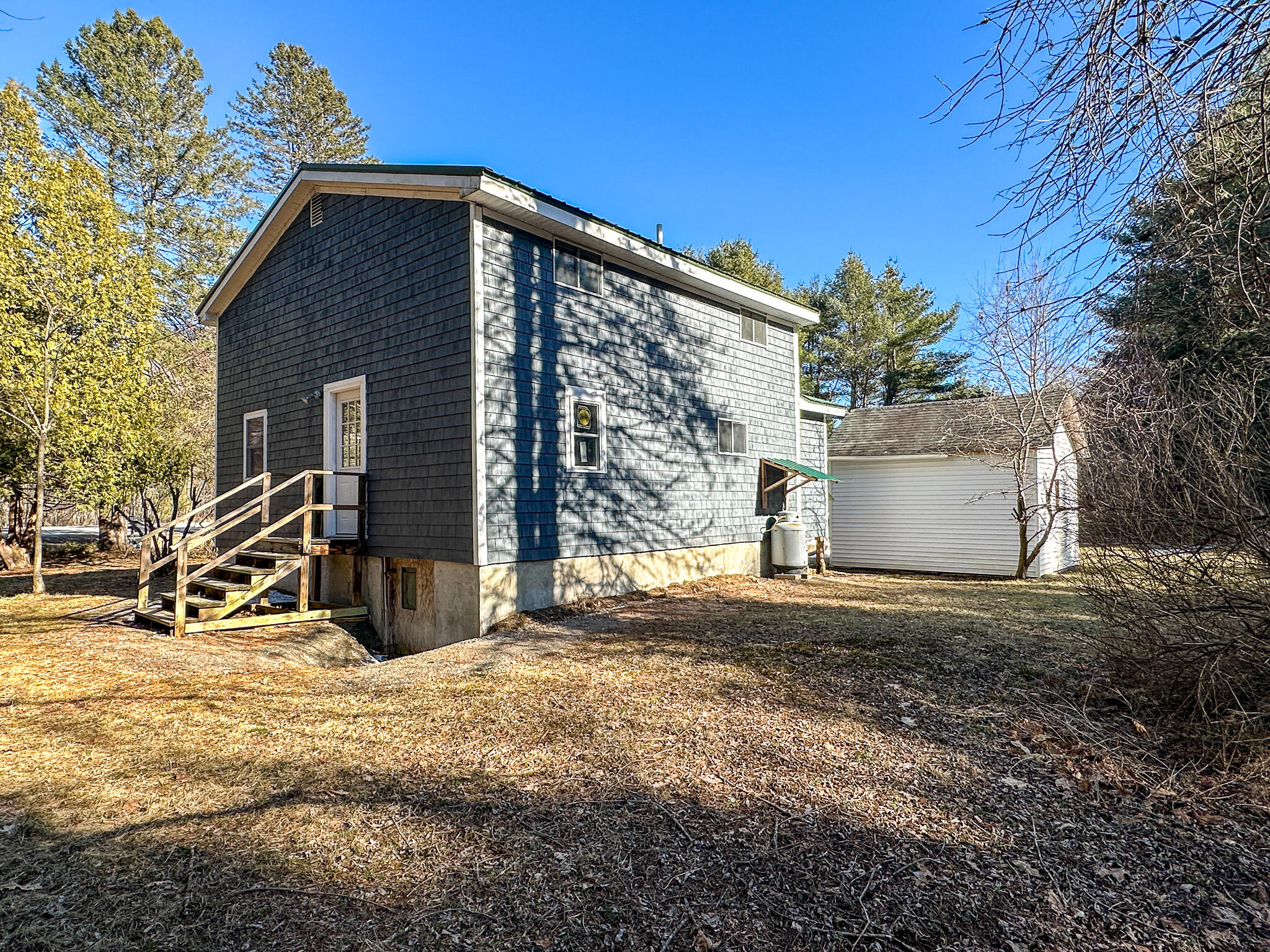 522 Main Road Passadumkeag, ME 04475 - Photo 7 of 31 5