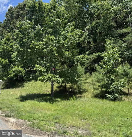 $325,000 | 7425 Danbridge Lane, Owings, MD 20736