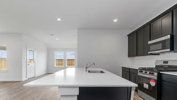 $419,990 | 6618 Kingfisher Lane, Beasley, TX 77417