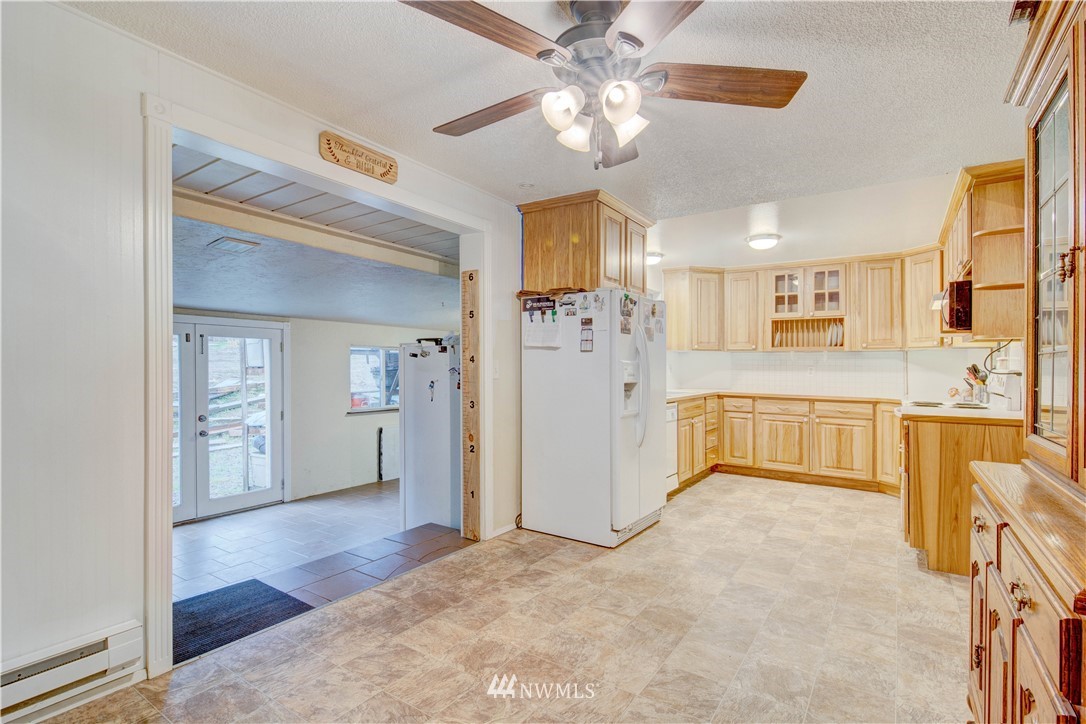 112 North Carpenter Road Snohomish, WA 98290 - Photo 8 of 11