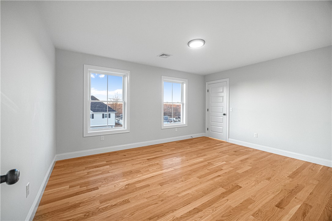 178 St Louis Avenue Woonsocket, RI 02895 - Photo 24 of 37