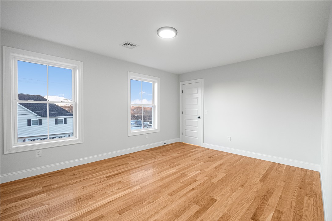 178 St Louis Avenue Woonsocket, RI 02895 - Photo 28 of 37