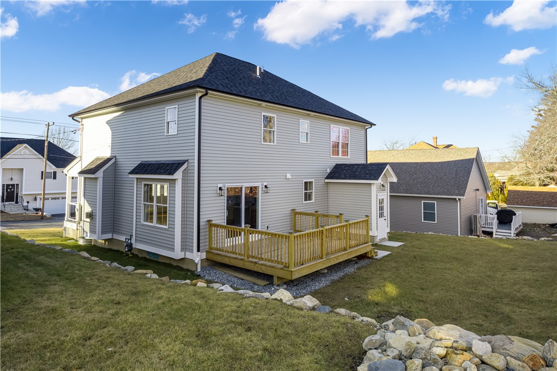 178 St Louis Avenue Woonsocket, RI 02895 - Photo 33 of 37