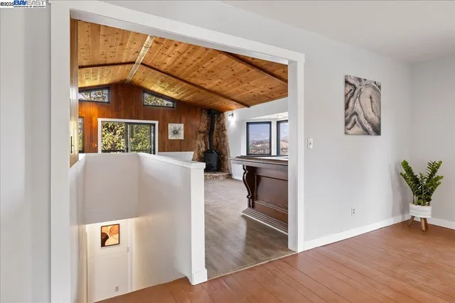 a view of livingroom with furniture and wooden floor