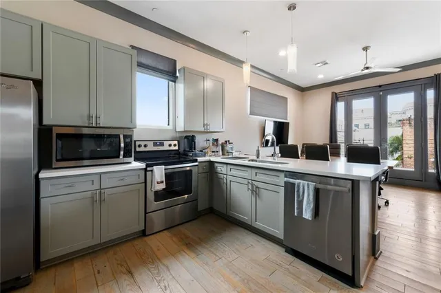 $2,995 | 309 Chartres Street, Unit F, New Orleans, LA 70130