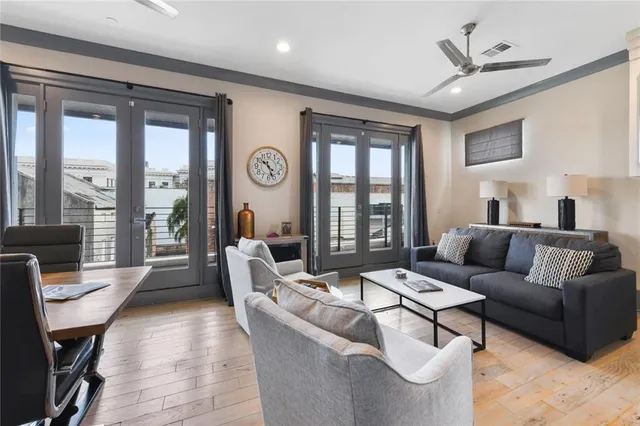 $2,995 | 309 Chartres Street, Unit F, New Orleans, LA 70130