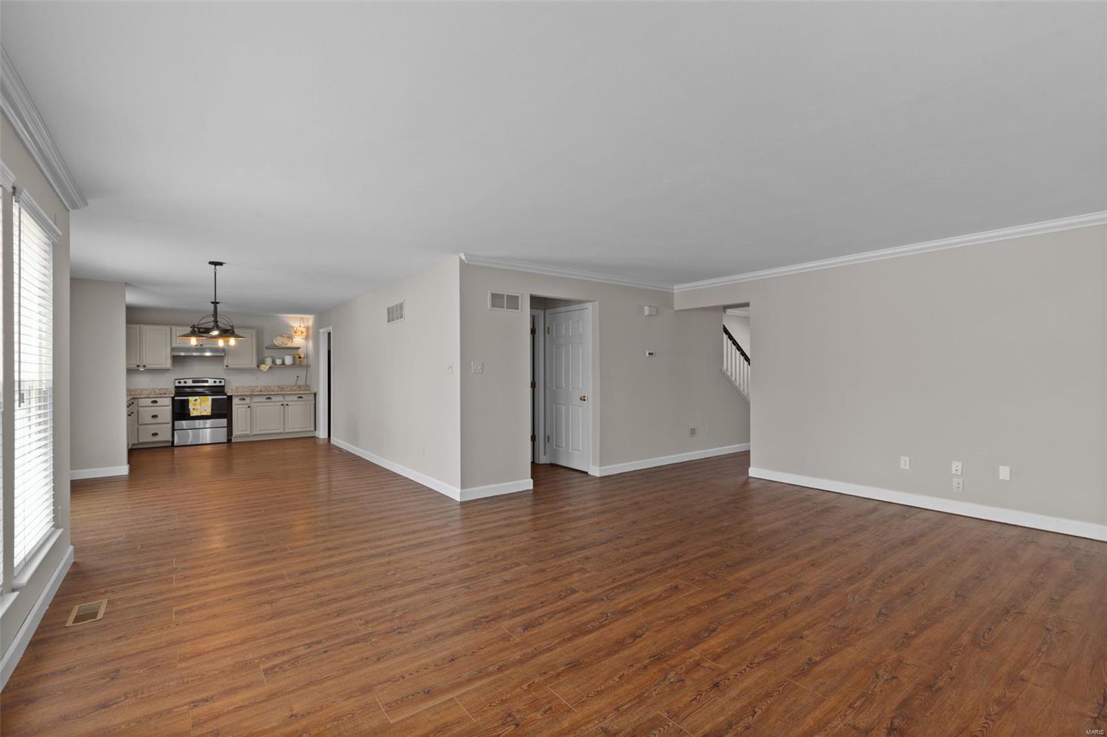 299 Windy Acres Estates Drive Ballwin, MO 63021 - Photo 11 of 44