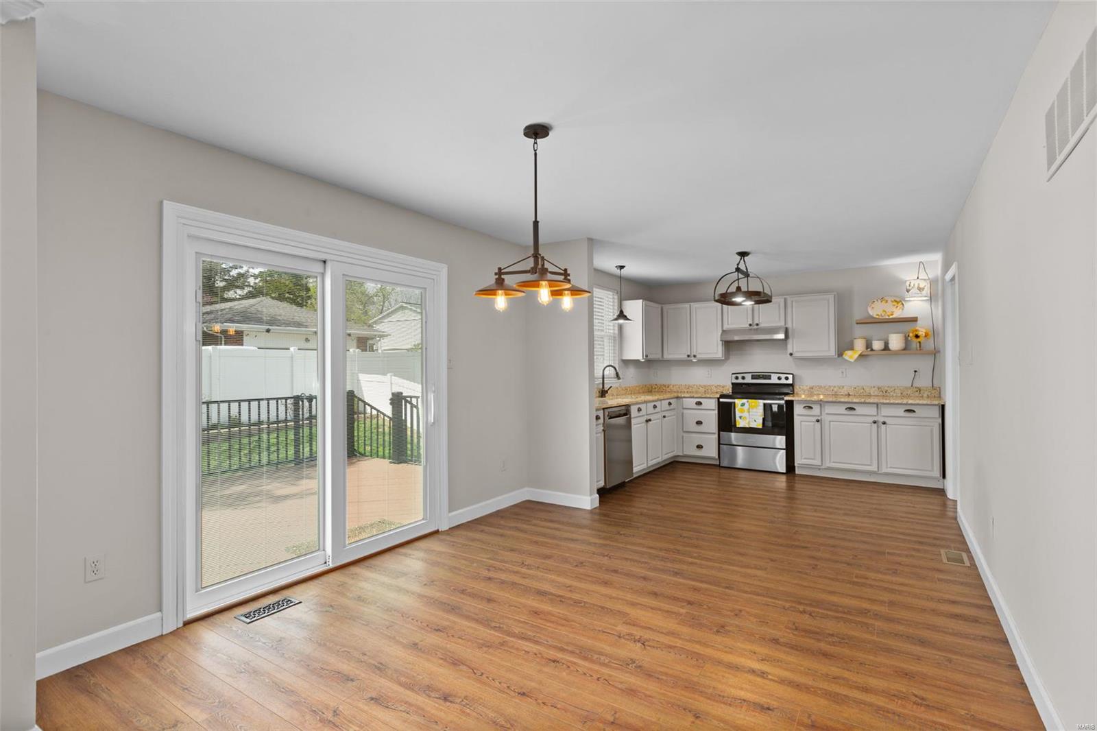 299 Windy Acres Estates Drive Ballwin, MO 63021 - Photo 14 of 44