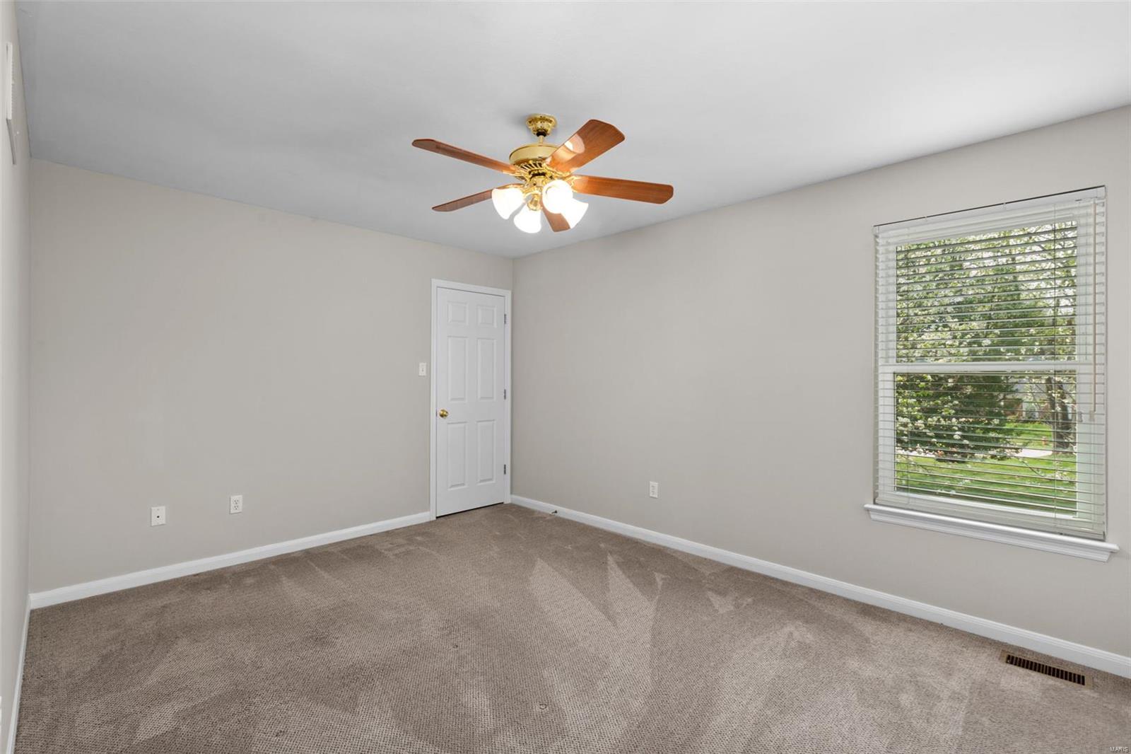 299 Windy Acres Estates Drive Ballwin, MO 63021 - Photo 26 of 44