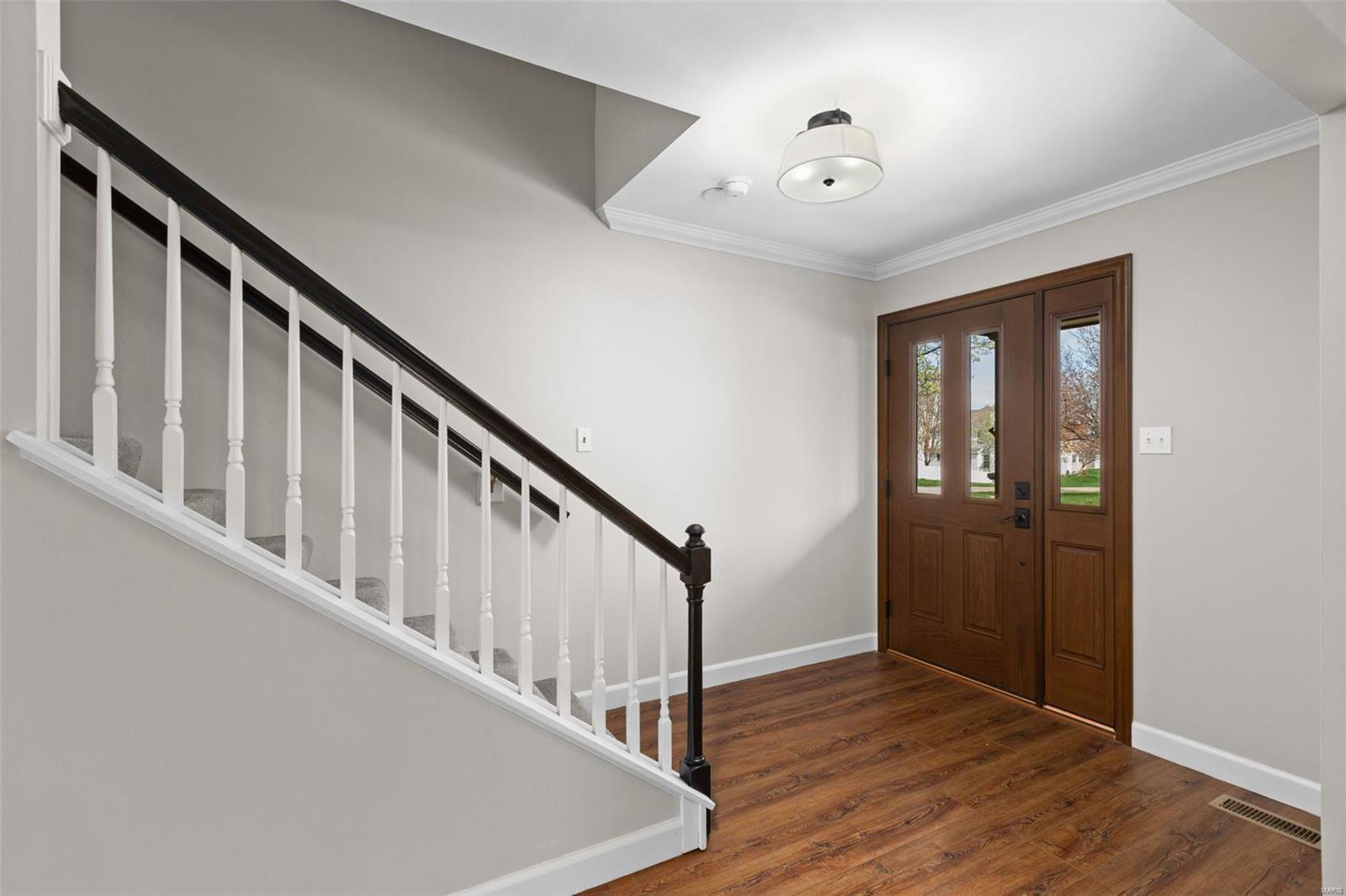 299 Windy Acres Estates Drive Ballwin, MO 63021 - Photo 4 of 44