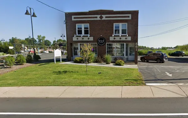 $1,950 | 861 Farmington Avenue, Berlin, CT 06037