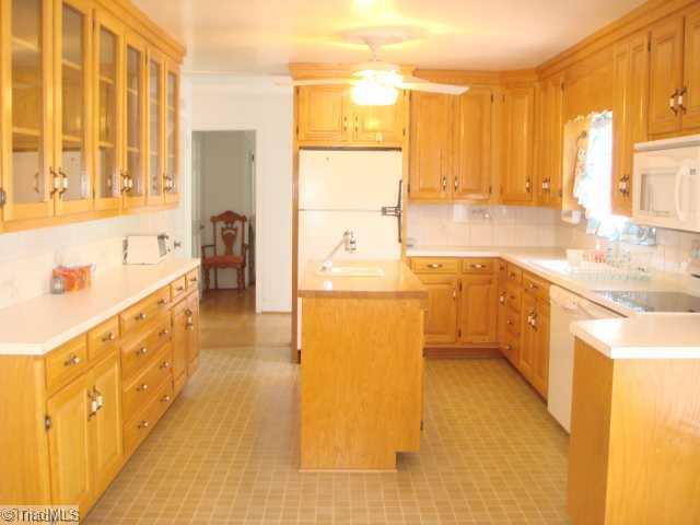 Kitchen. 