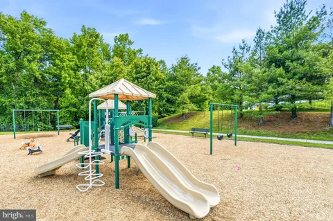 $624,900 | 7717 Clay Bridge Court, Hanover, MD 21076