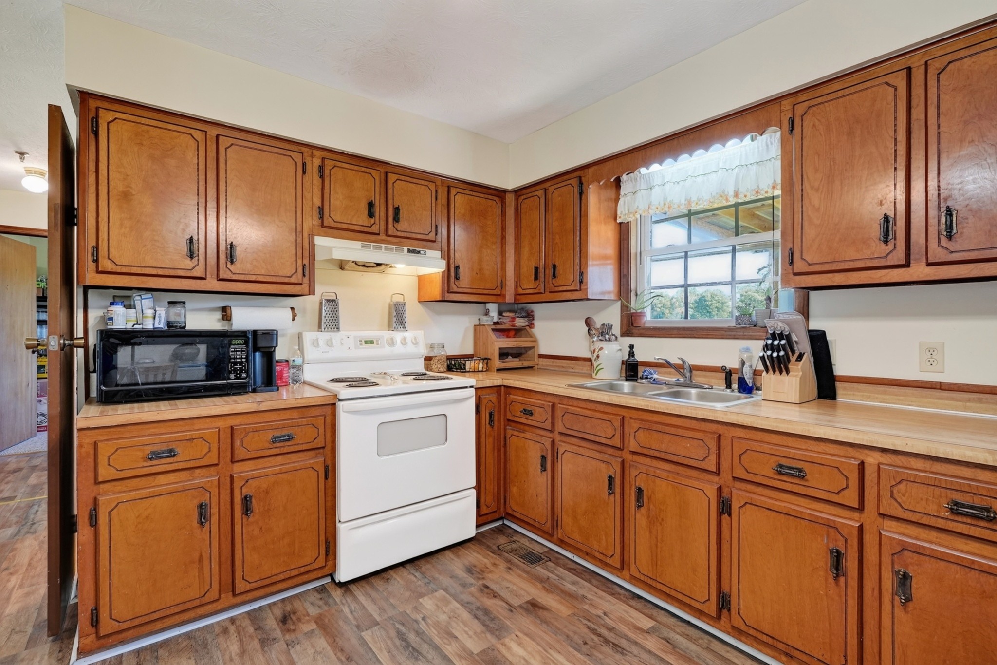 131 Fisk Road Livingston, TN 38570 - Photo 6 of 22 Gallery Image 6