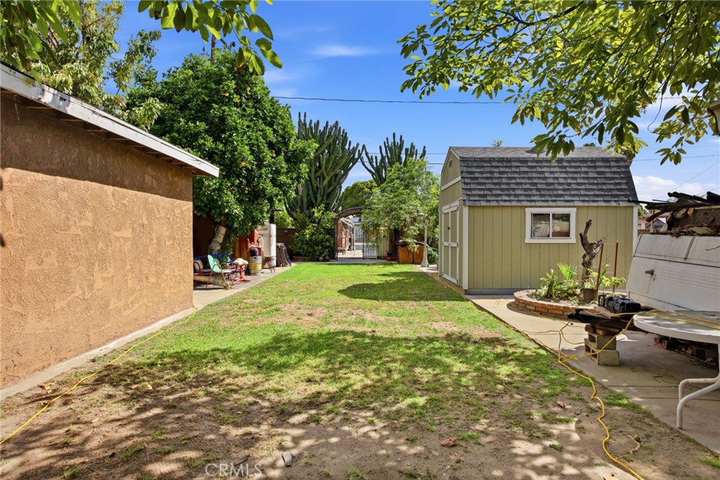 13054 Amar Road Baldwin Park, CA 91706 - Photo 37 of 52