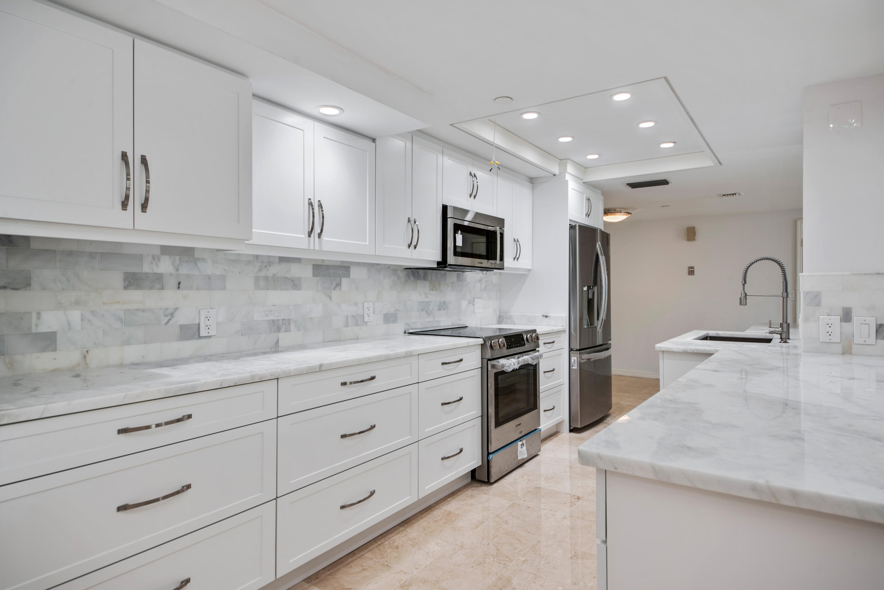300 Southeast 5th Avenue, Unit 4130 Boca Raton, FL 33432 - Photo 4 of 13 VHT-RX-10461869_2.jpg