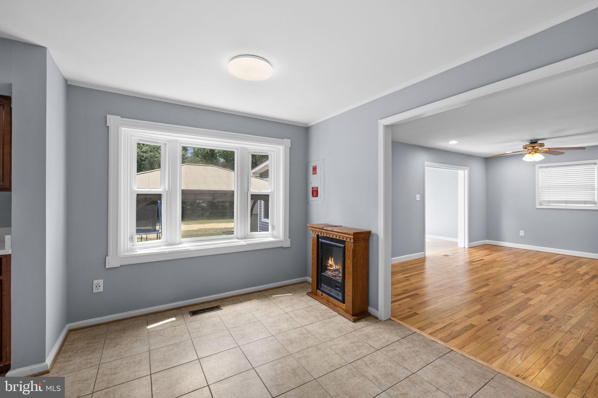 10329 Gordon Road Spotsylvania, VA 22553 - Photo 12 of 48