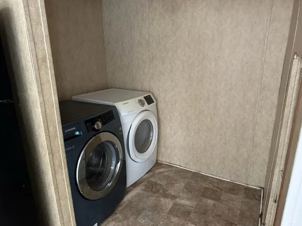 $1,100 | 16915 Balmoral, Montgomery, TX 77316