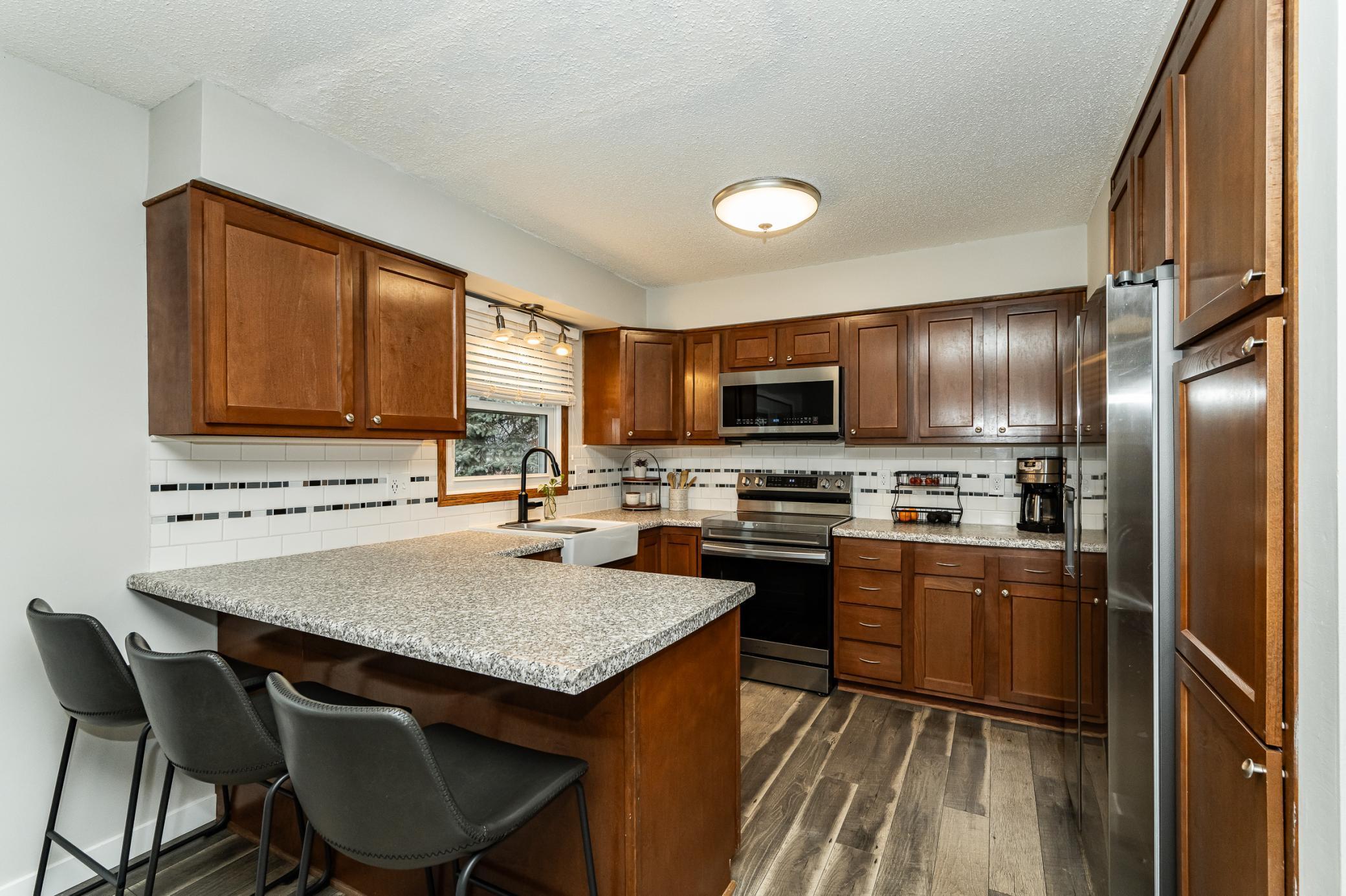 4373 19th Avenue Northwest Rochester, MN 55901 - Photo 12 of 31