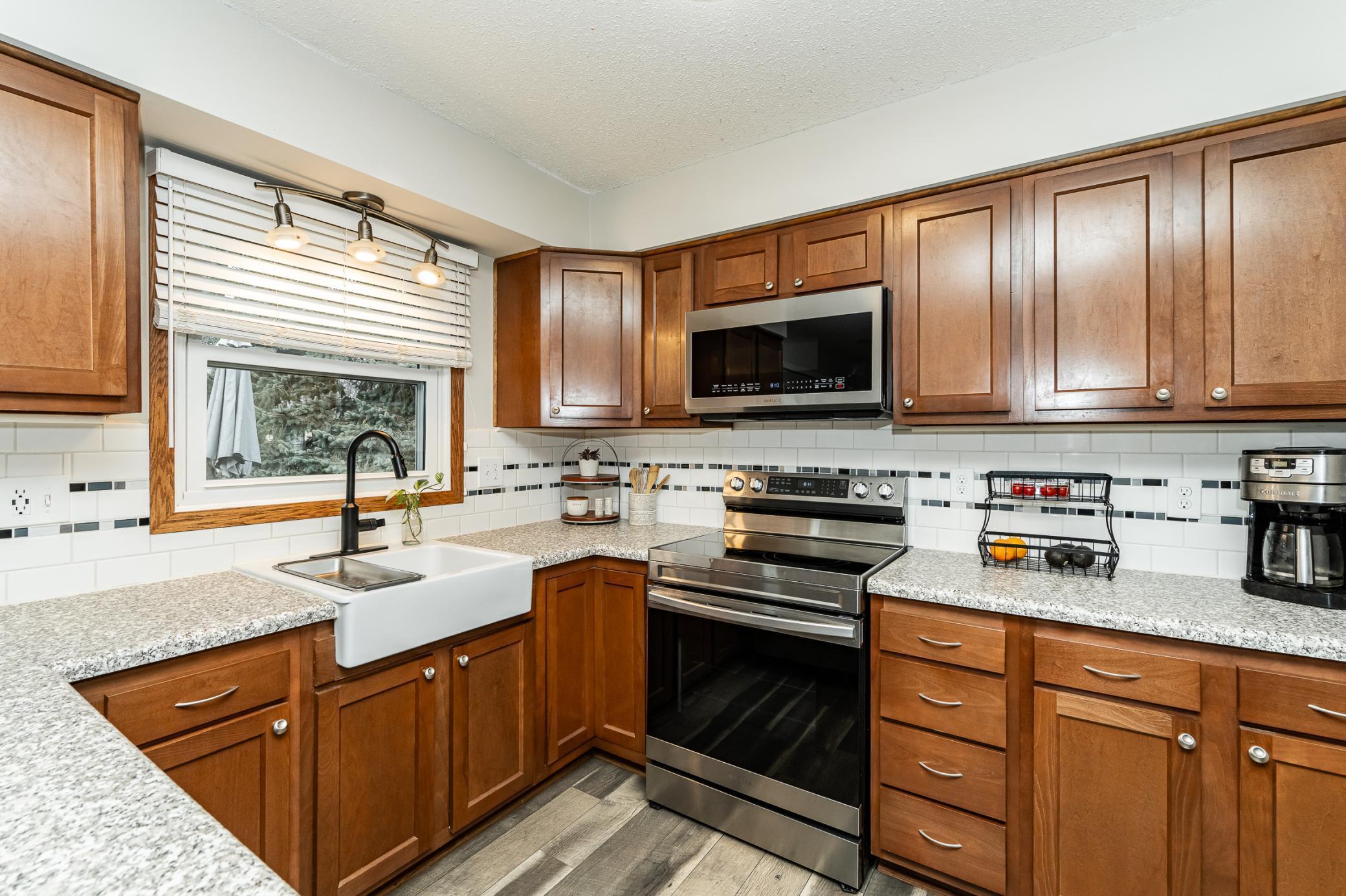 4373 19th Avenue Northwest Rochester, MN 55901 - Photo 14 of 31