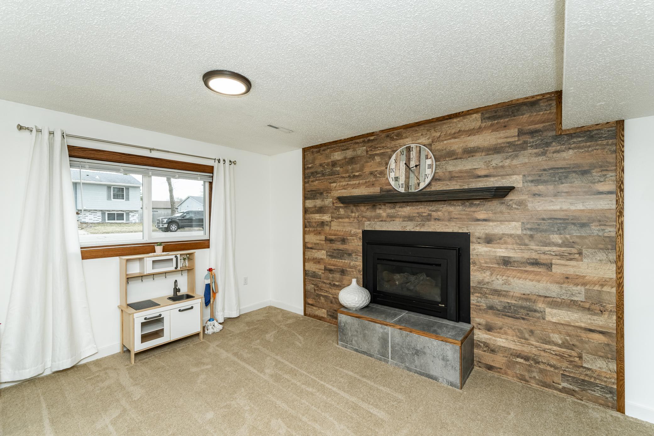 4373 19th Avenue Northwest Rochester, MN 55901 - Photo 22 of 31