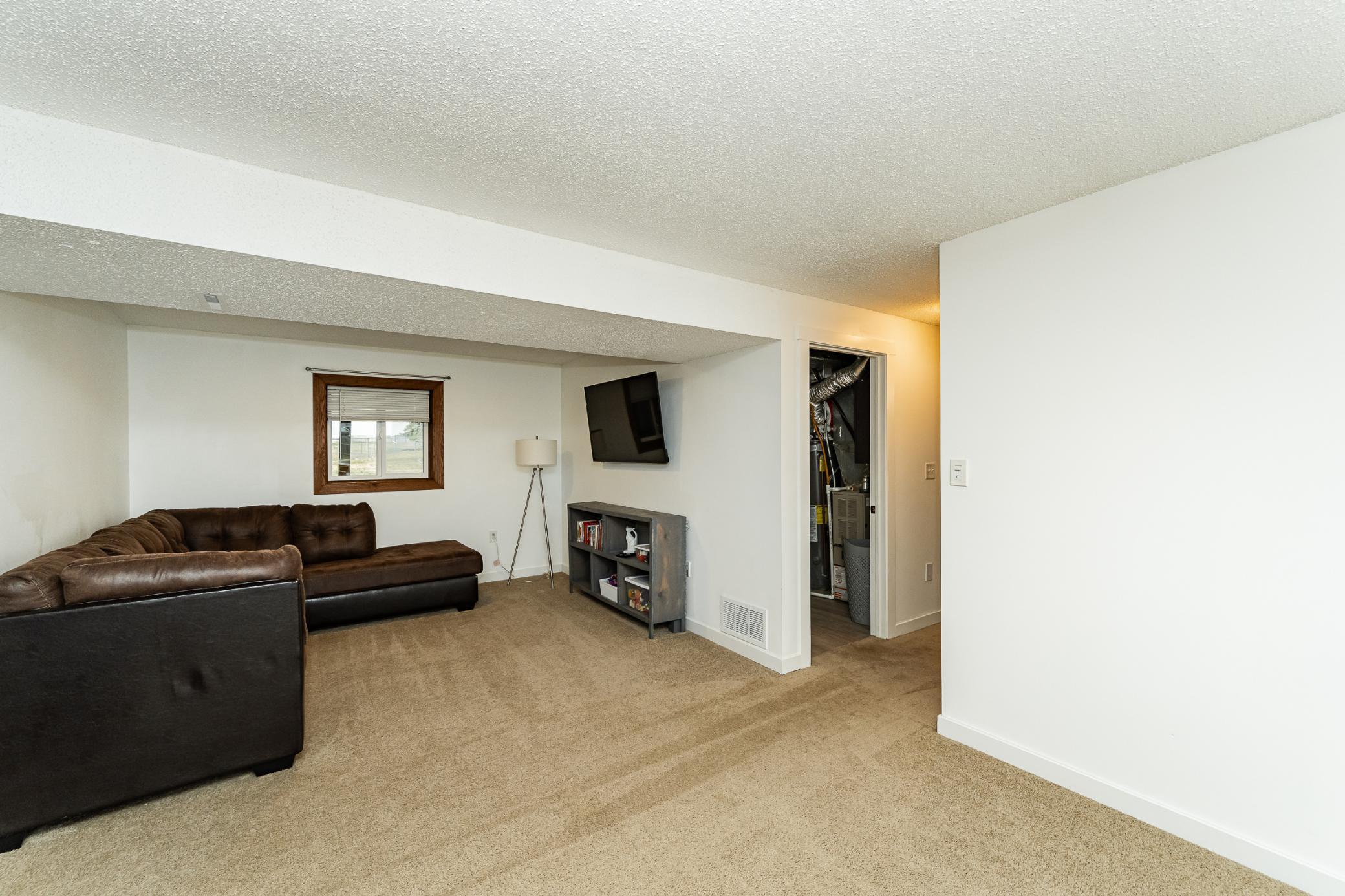 4373 19th Avenue Northwest Rochester, MN 55901 - Photo 23 of 31