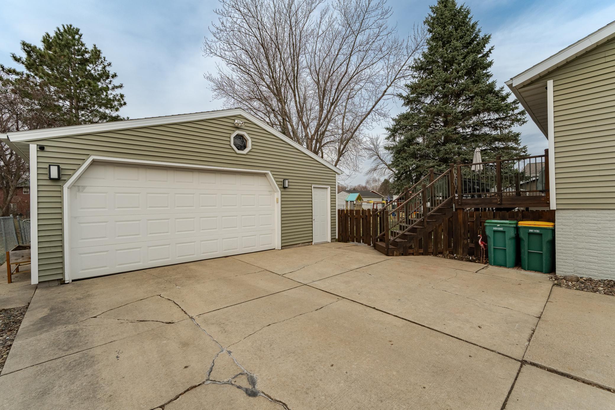 4373 19th Avenue Northwest Rochester, MN 55901 - Photo 6 of 31