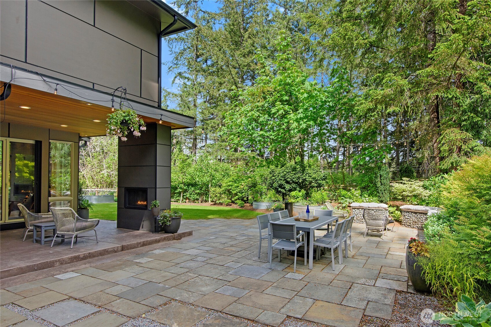 8587 Springridge Road Northeast Bainbridge Island, WA 98110 - Photo 23 of 40 Gallery Image 23