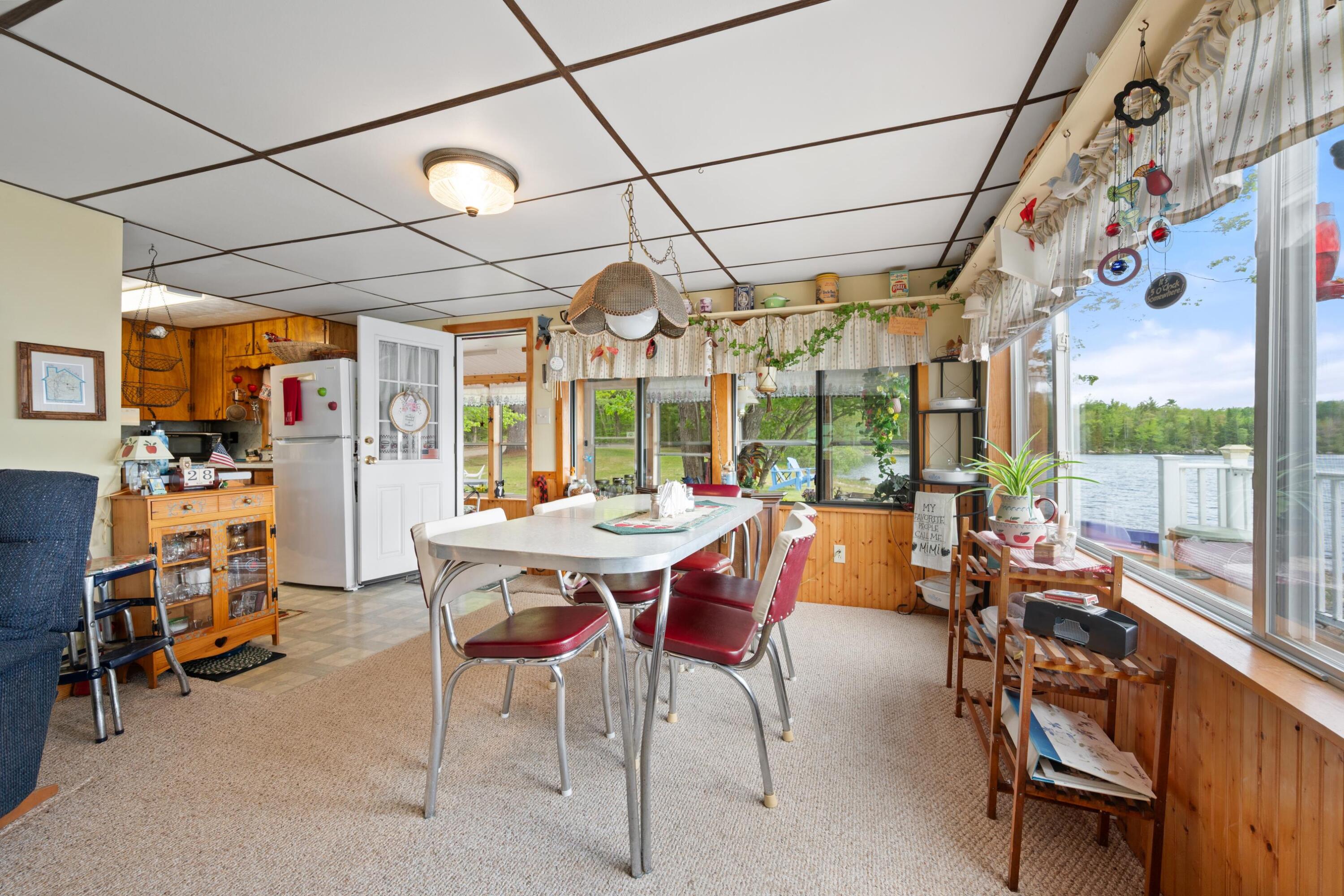 212 Sibley Road Burlington, ME 04417 - Photo 16 of 41 8g1w7nmazn