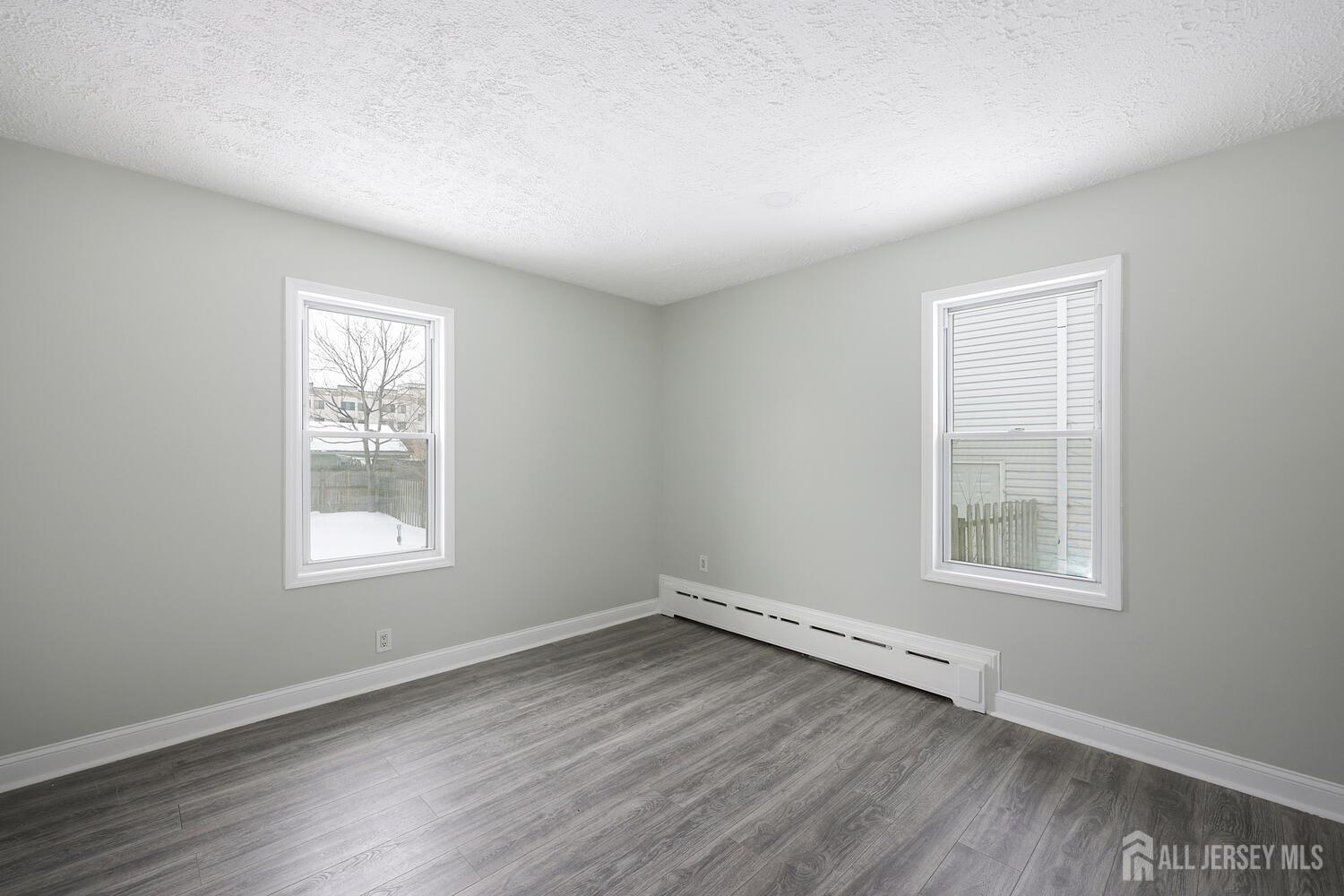 216 Chestnut Street Middlesex, NJ 08846 - Photo 14 of 36