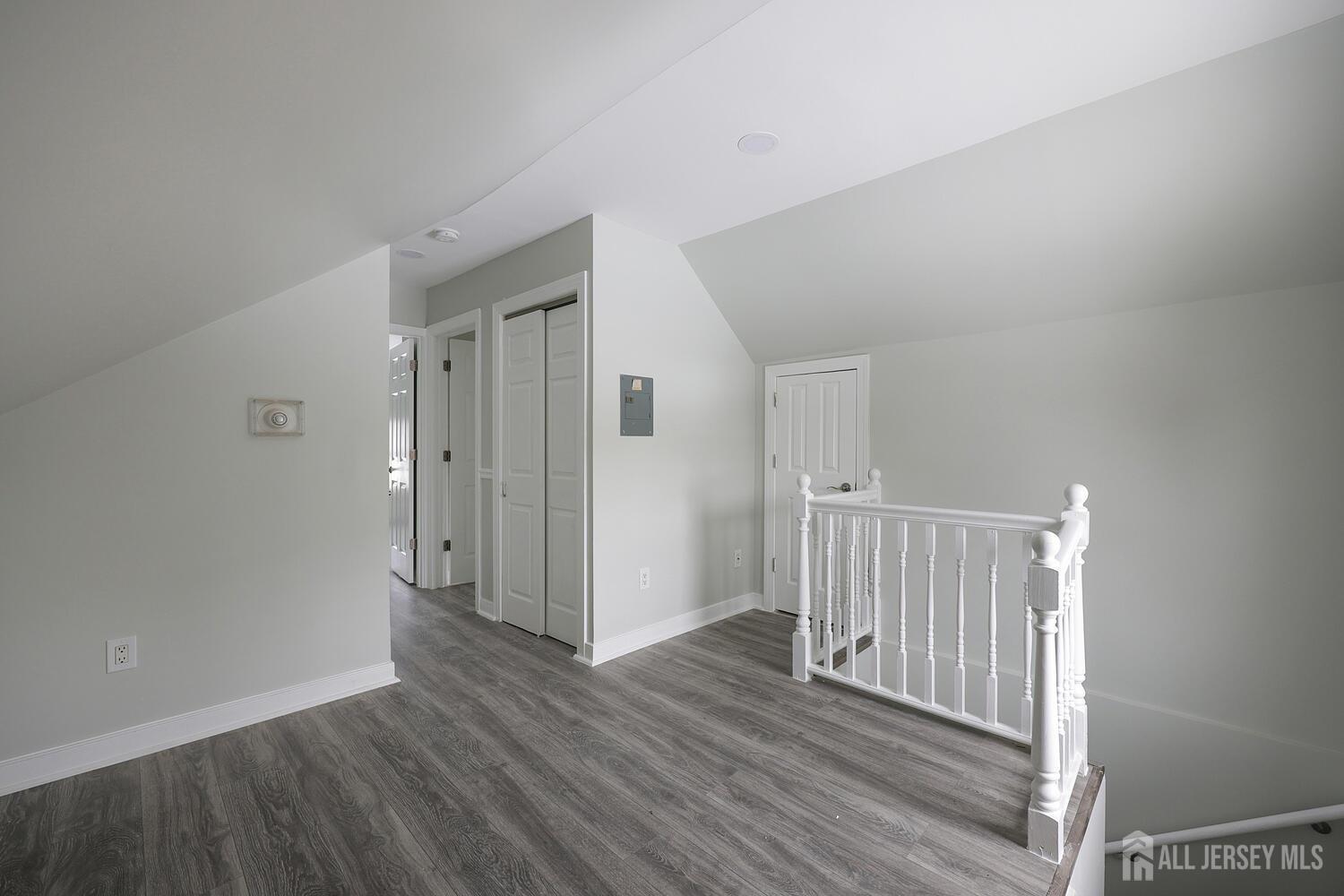 216 Chestnut Street Middlesex, NJ 08846 - Photo 18 of 36