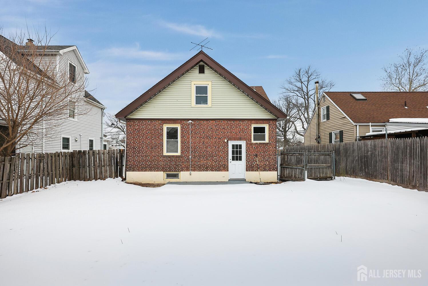 216 Chestnut Street Middlesex, NJ 08846 - Photo 32 of 36