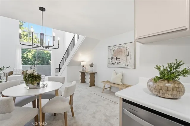 $624,000 | 11645 Montana Avenue, Unit 321, Los Angeles, CA 90049