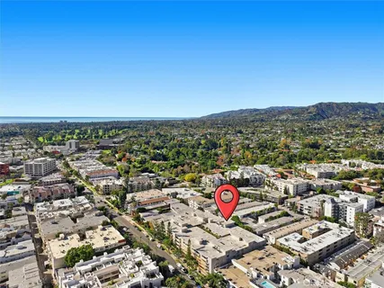 $624,000 | 11645 Montana Avenue, Unit 321, Los Angeles, CA 90049