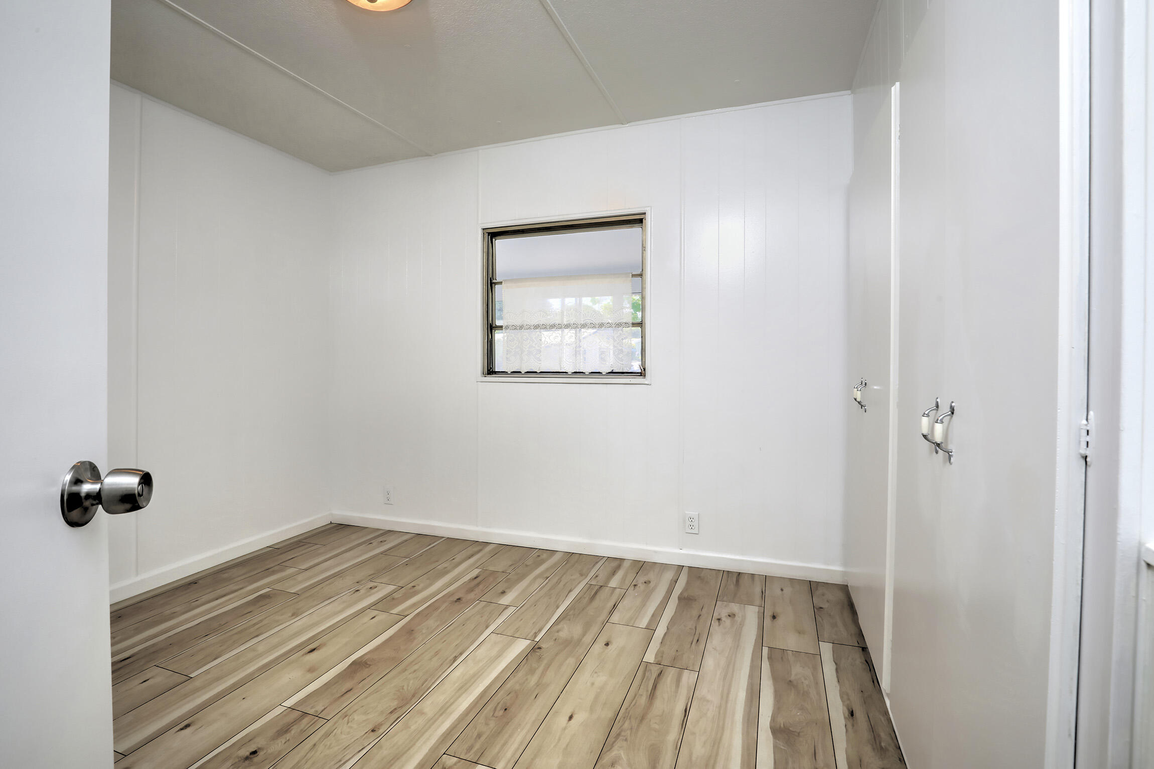 333 Old Mill Road, Unit 102 Santa Barbara, CA 93110 - Photo 13 of 23 Second Bedroom
