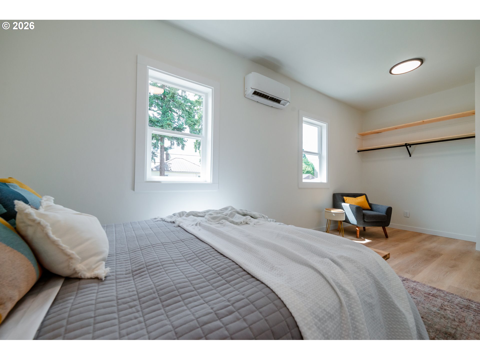 6800 Southeast Duke Street Portland, OR 97206 - Photo 15 of 25