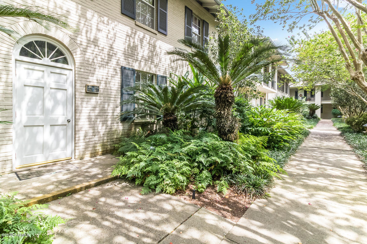 213 Bendel Road, Unit 216 Lafayette, LA 70503 - Photo 1 of 2