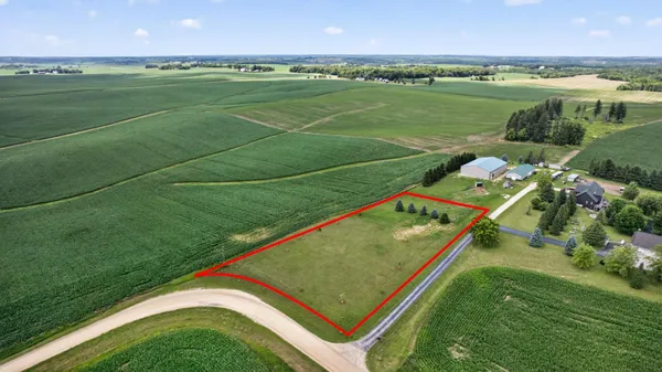 $189,000 | 85 County Road 85, Mazeppa, MN 55956