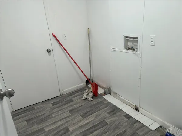 $1,500 | 11018 Pine Desert Lane, Houston, TX 77088