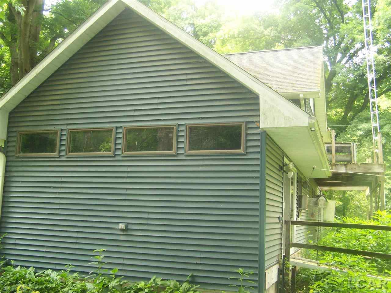 16600 Beecher Road Hudson, MI 49247 - Photo 8 of 51 31386306-7.JPG