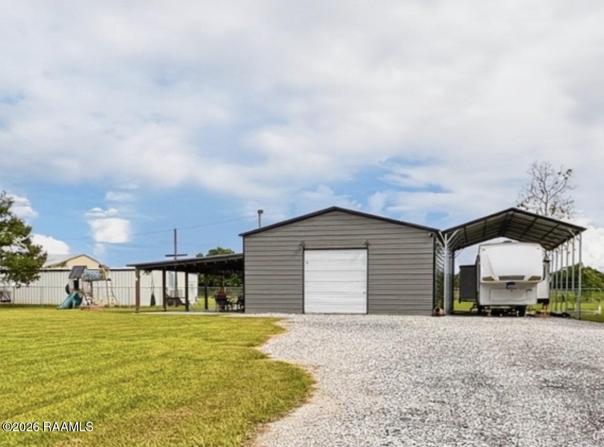 328 Progresso Road Patterson, LA 70392 - Photo 1 of 27