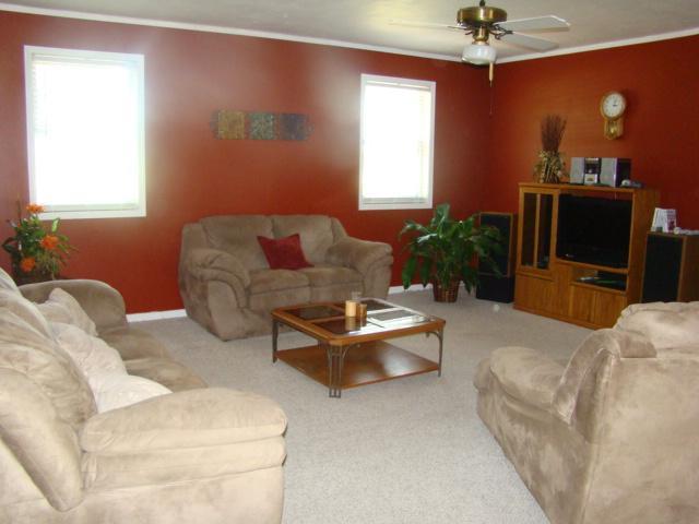4541 Gibbs Road Avon, IN 46122 - Photo 5 of 12 Gallery Image 5