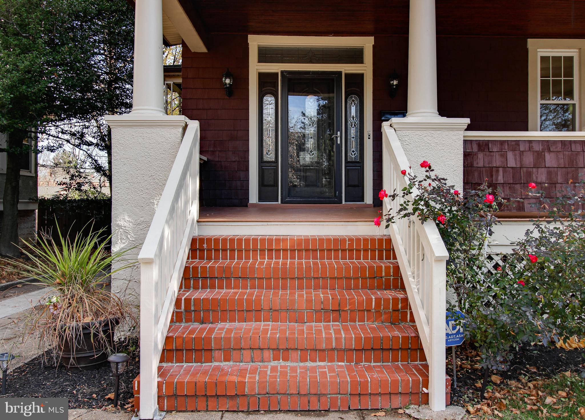 211 Mallow Hill Road Baltimore, MD 21229 - Photo 44 of 49 a front view of a house