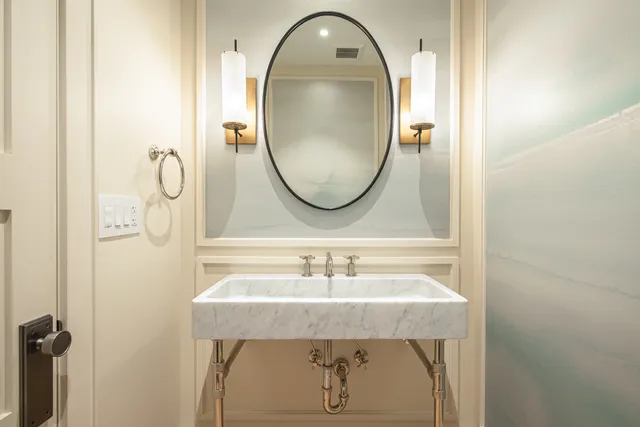 $3,499,900 | 3507 North Bosworth Avenue, Chicago, IL 60657