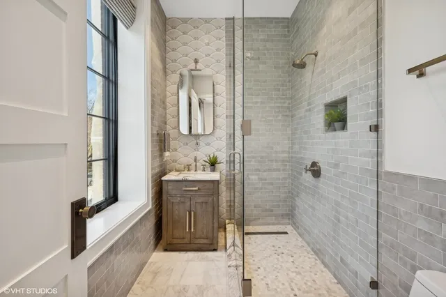$3,499,900 | 3507 North Bosworth Avenue, Chicago, IL 60657