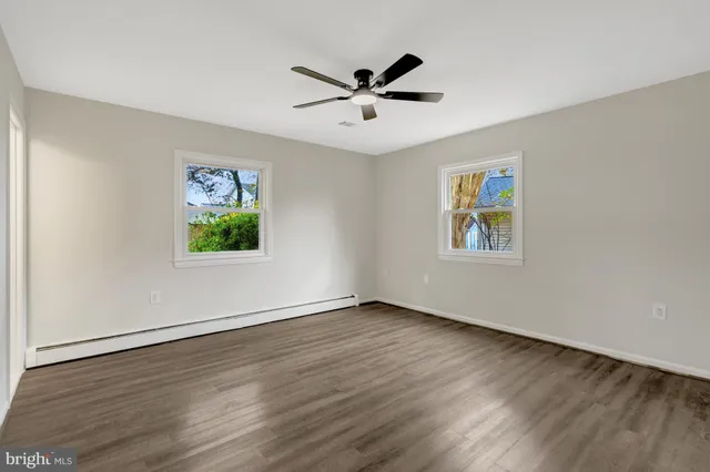 $599,900 | 104 West Amhurst Place, Sterling, VA 20164