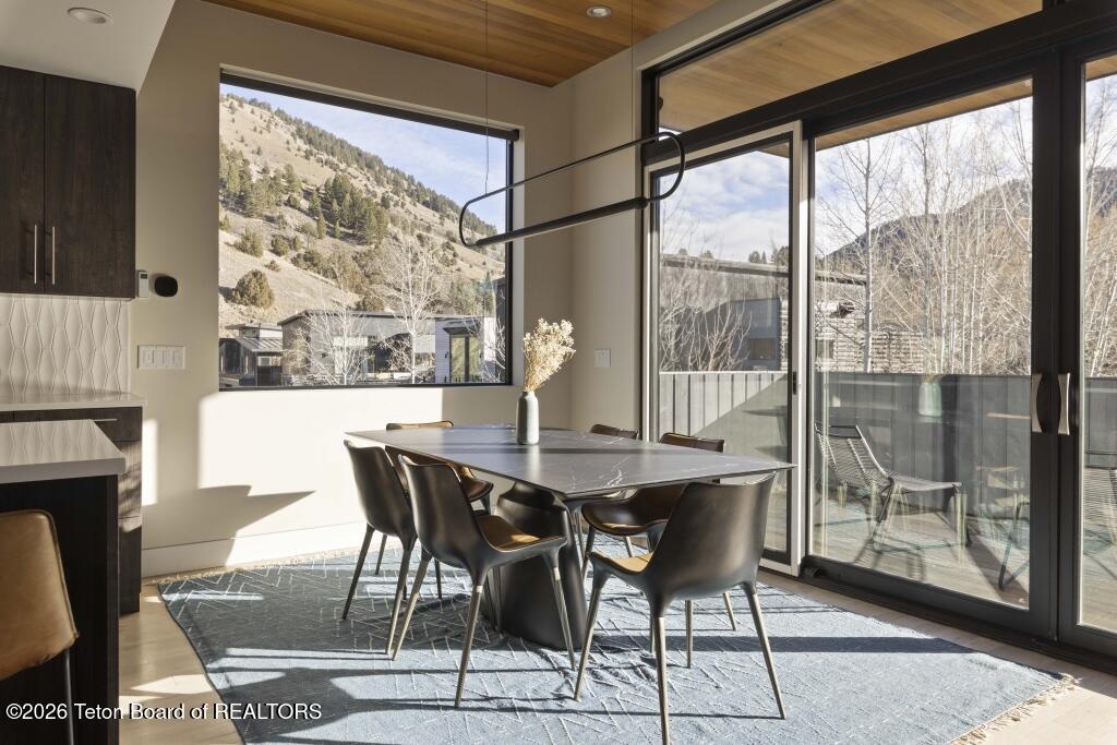 855 Wheatleigh Way Jackson, WY 83001 - Photo 10 of 32 A - Dining